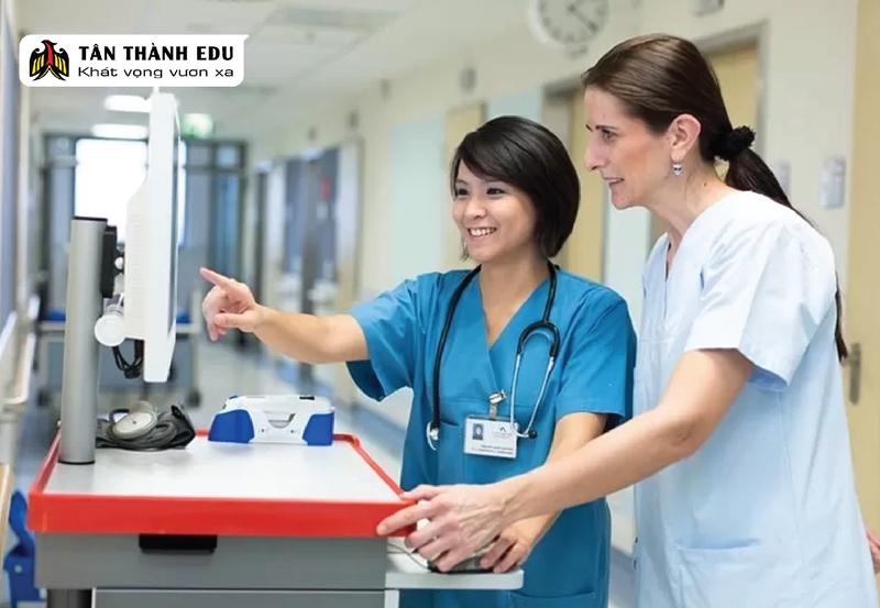 Du học nghề Đức ngành điều dưỡng 2022 học gì? Làm gì?