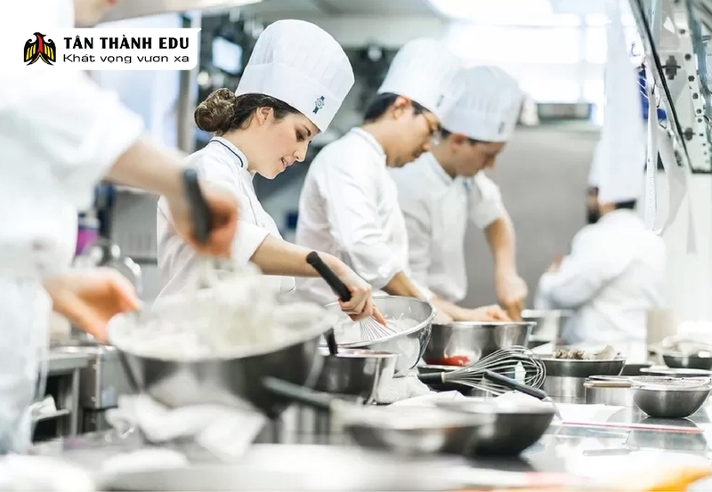 Cuộc sống của du học sinh Đức nghề đầu bếp