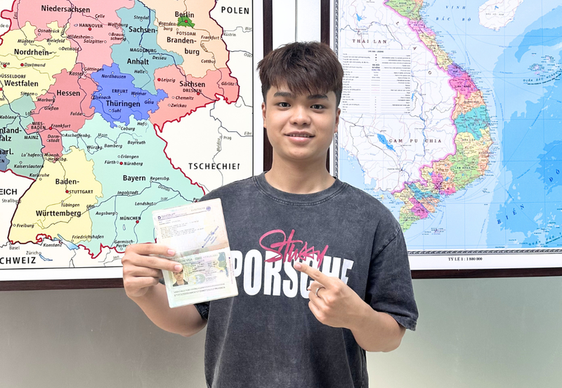 2 TẤM VISA – 2 GIẤC MƠ ĐỨC THÀNH HIỆN THỰC