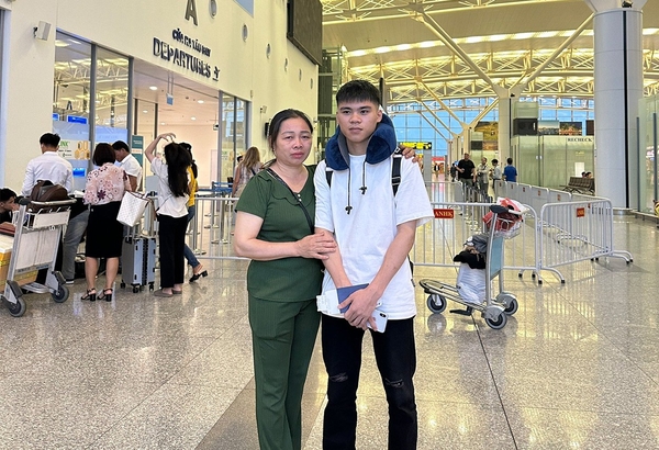 Phụ huynh Tiến Dũng