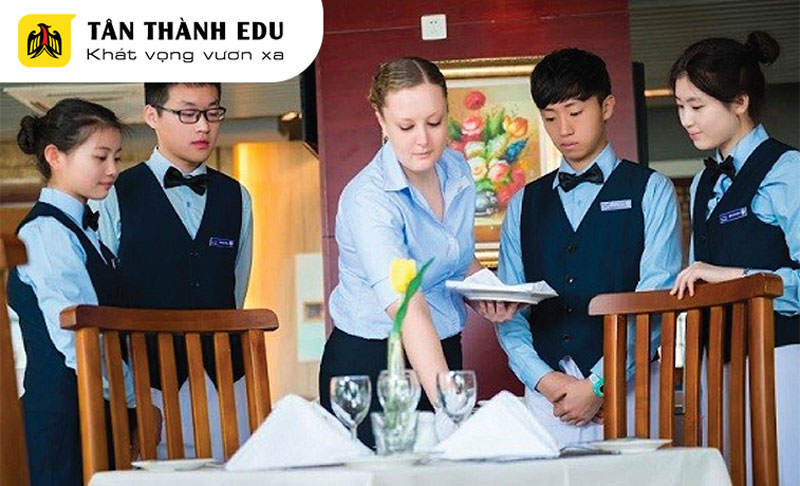 Tân Thành Edu hỗ trợ 100% học viên đỗ visa du học nghề Đức ngành nhà hàng, khách sạn.